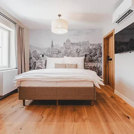 Pensjonat Kovarna 3*