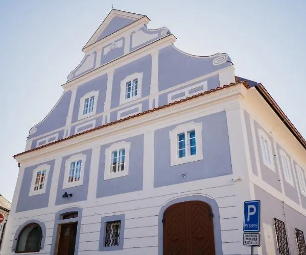 Gæstehus Kovarna 3*